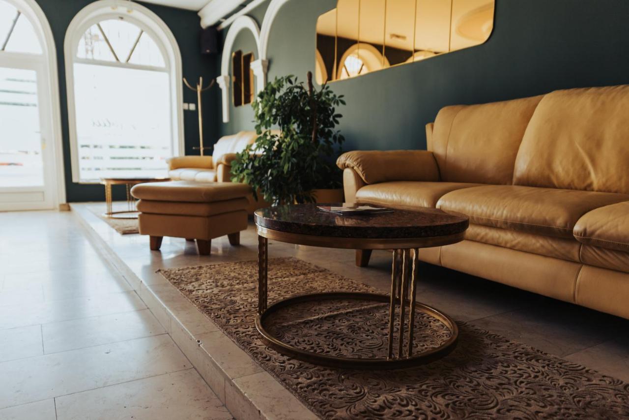 סובוטיקה Dumalux Apartment מראה חיצוני תמונה